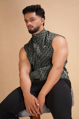 MB-CMS-SLEEVELESS-JACKET-ARMY-GREEN