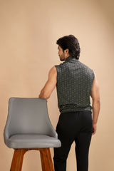 MB-CMS-SLEEVELESS-JACKET-ARMY-GREEN