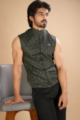 MB-CMS-SLEEVELESS-JACKET-ARMY-GREEN